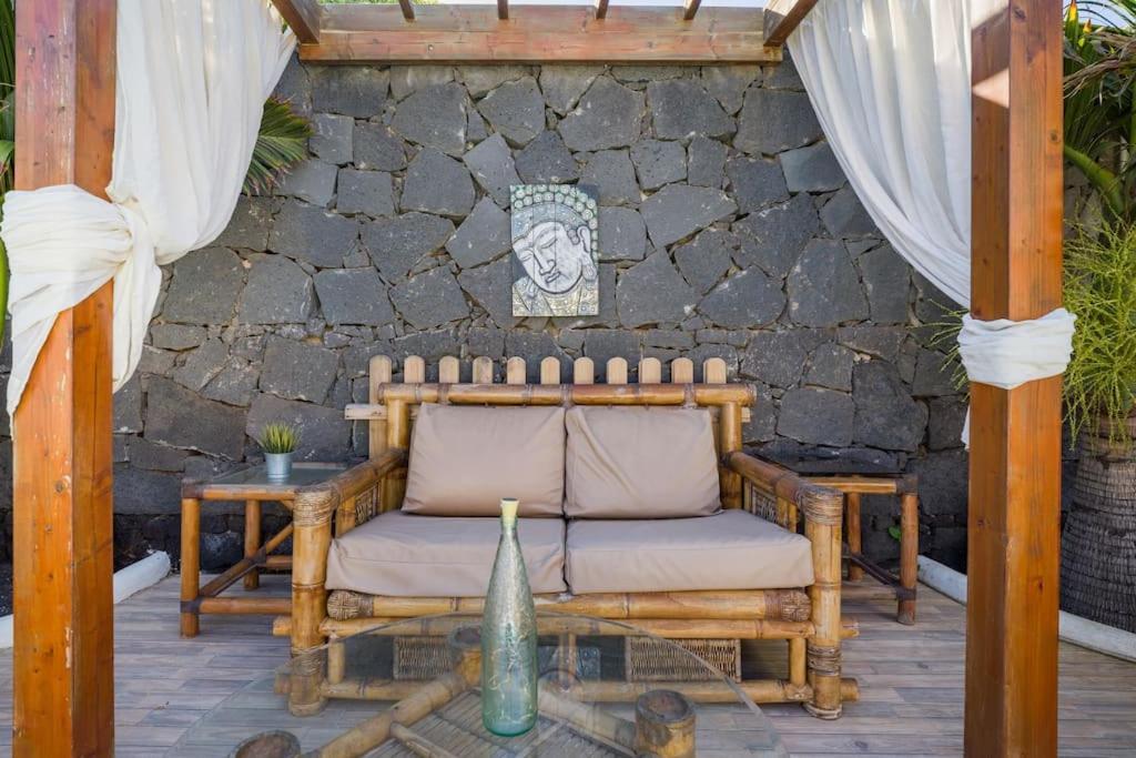 Villa La Isla By Rentaholidayslanzarote プラヤ・ブランカ エクステリア 写真